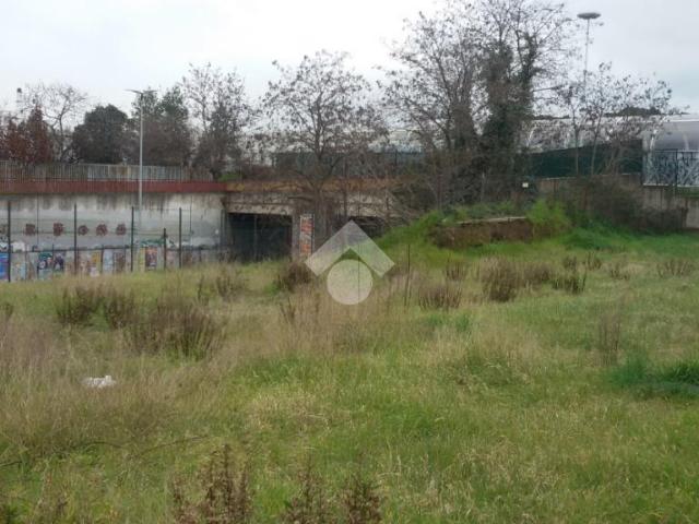Terreno in vendita a Torre Angela, Roma