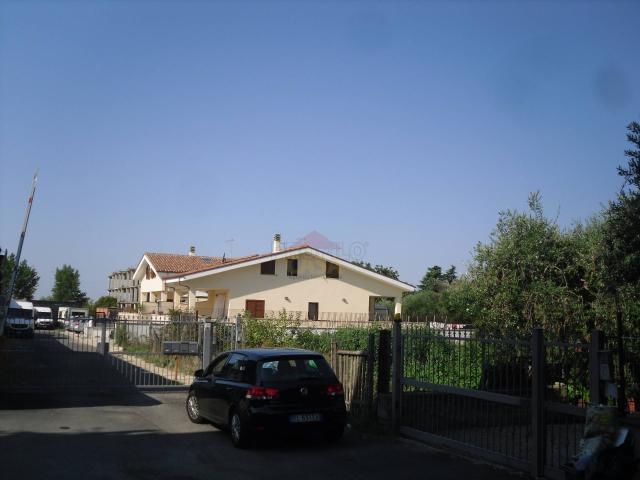Terreno in vendita a Municipio Roma XV, Roma Capitale