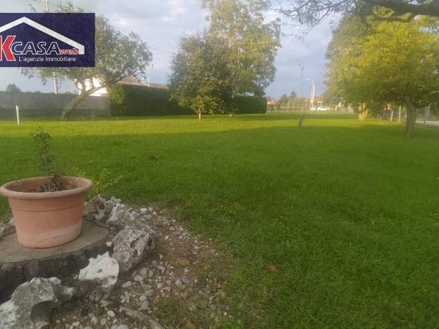 Terreno in vendita a Romans D'isonzo, Friuli-Venezia Giulia