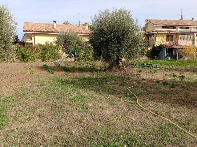 Terreno in vendita a Rosciano, Abruzzo