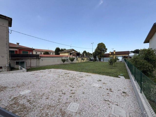 Terreno in vendita a Rovolon