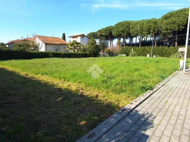 Terreno in vendita a San Giuliano Terme, Toscana