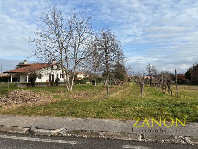 Terreno in vendita a San Lorenzo Isontino, Friuli-Venezia Giulia
