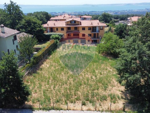 Terreno in vendita a San Lorenzo Nuovo, Lazio