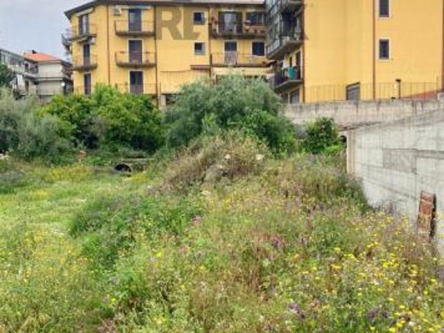 Terreno in vendita a San Pietro Clarenza, Sicilia