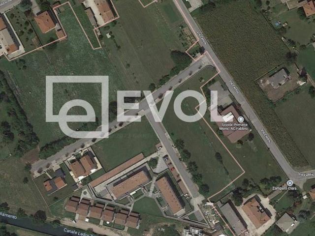 Terreno in vendita a San Vito Di Fagagna, Friuli-Venezia Giulia