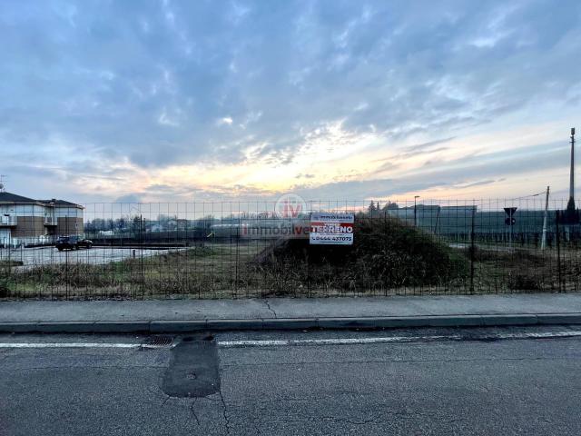 Terreno in vendita a Sarego, Veneto
