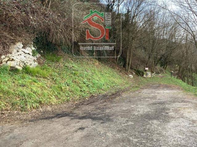 Terreno in vendita a Comunità Montana della Valle Brembana, Sedrina
