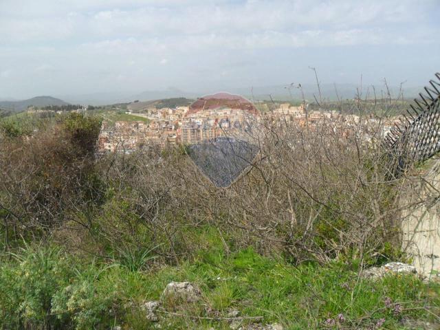 Terreno in vendita a Serradifalco, Sicilia