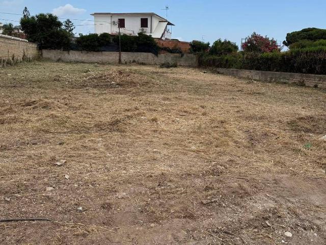 Terreno in vendita a Fontane Bianche, Siracusa