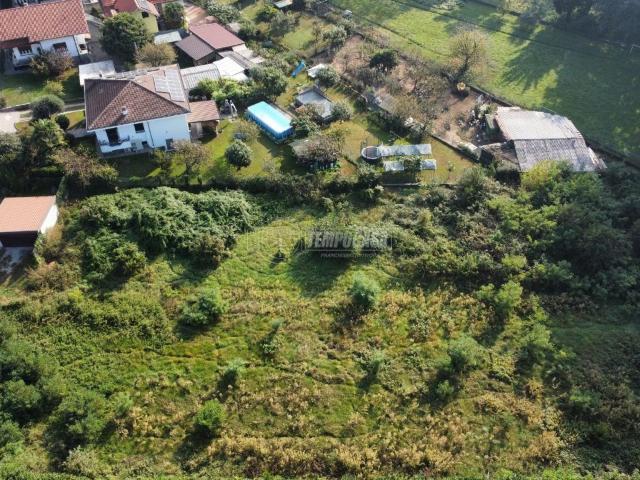 Terreno in vendita a Somma Lombardo, Lombardia