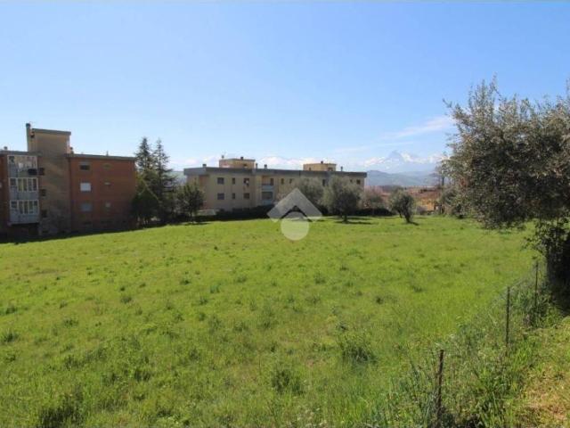Terreno in vendita a Nepezzano, Teramo