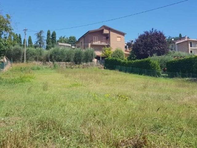 Terreno in vendita a Izzalini, Umbria