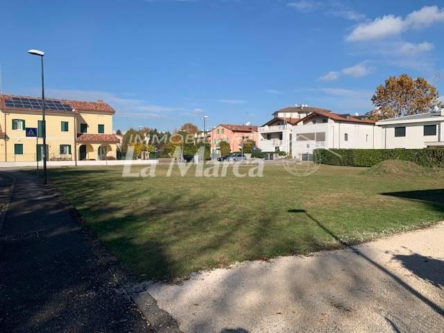 Terreno in vendita a Treviso, Veneto