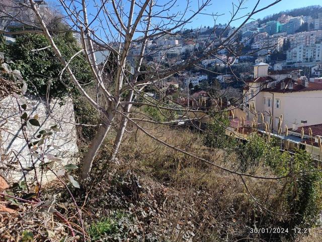 Terreno in vendita a Roiano / Rojan, Trieste