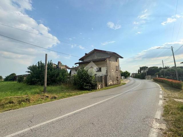 Terreno in vendita a Reana Del Roiale, Friuli-Venezia Giulia