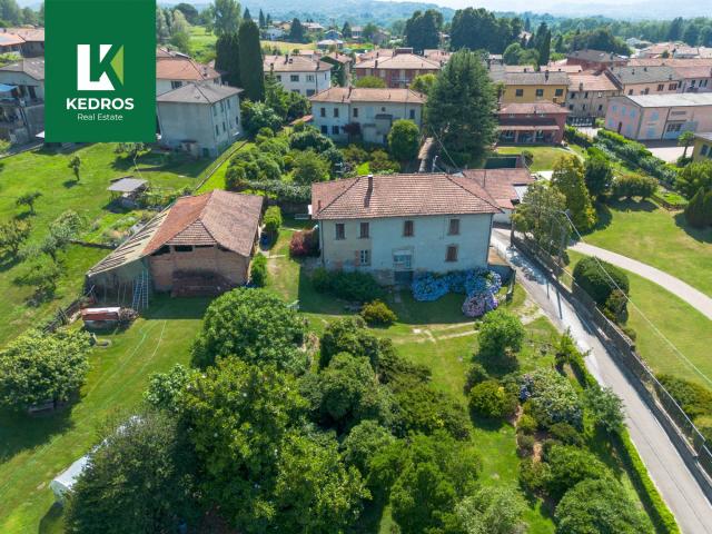 Terreno in vendita a Brebbia, Lombardia
