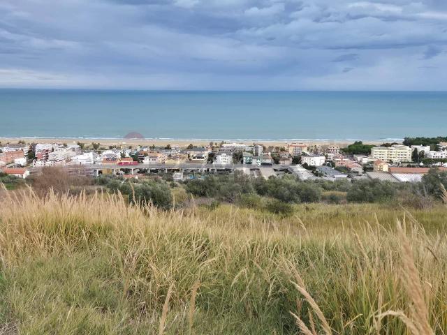 Terreno in vendita a Montevecchio, Vasto