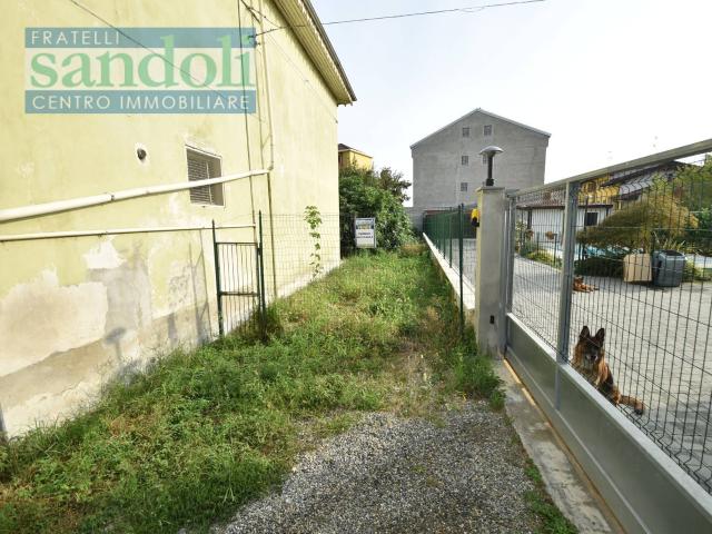 Terreno in vendita a Cappuccini, Piemonte