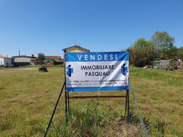 Terreno in vendita a Torre del Lago Puccini, Viareggio