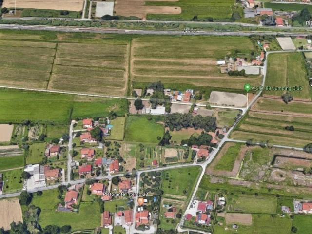 Terreno in vendita a Marina di Carrara, Carrara