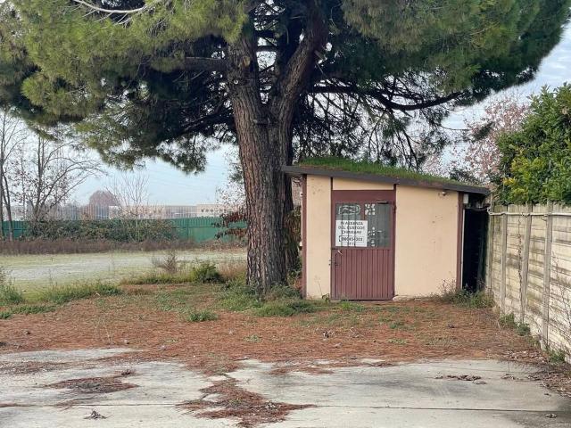 Terreno in vendita a Zona Sud, Brescia