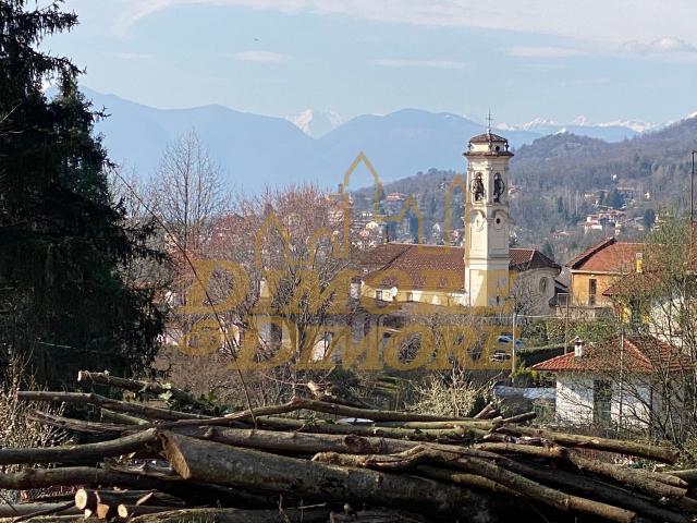 Terreno in vendita a Ghirla, Valganna