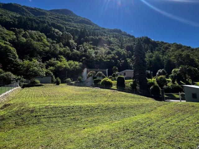 Grundstück kaufen in Tessin