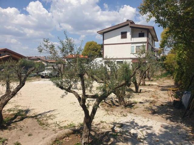 Terreno in affitto a Ponte Linari, Roma Capitale