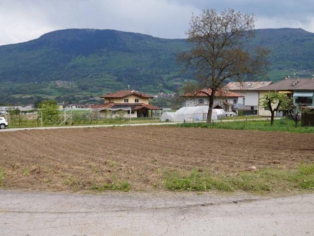 Terreno in vendita a Comunità delle Giudicarie, Comano
