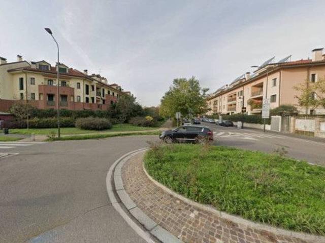 Terreno in vendita a Municipio 7, Milano