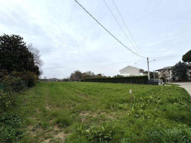 Terreno in vendita a Altichiero, Padova
