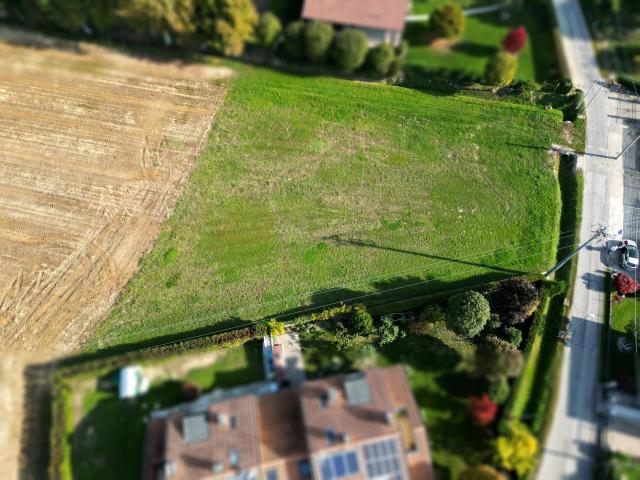 Terreno in vendita a Padova, Veneto
