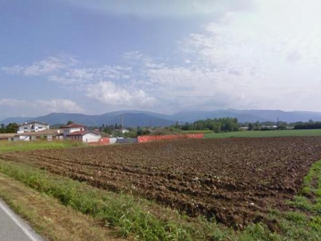 Terreno in vendita a Povoletto, Friuli-Venezia Giulia