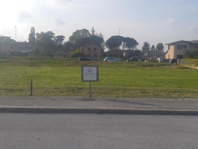 Terreno in vendita a San Pietro in Campiano, Ravenna