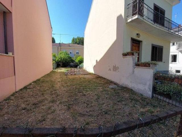 Terreno in vendita a Rimini, Reggio Emilia