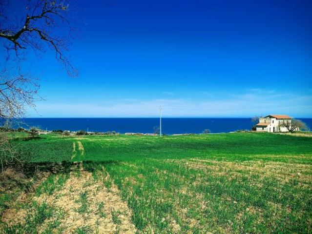 Terreno in vendita a Termoli, Molise
