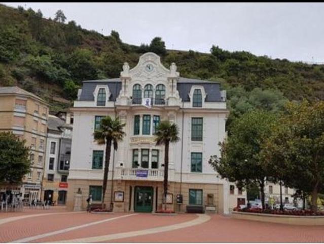 Local Comercial en venta en La Granda, Valdés