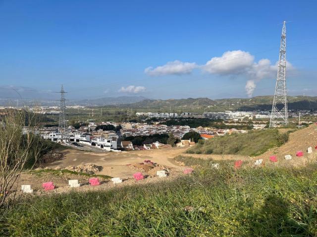 Terreno en venta en Puerto de la Torre, Málaga-Costa del Sol