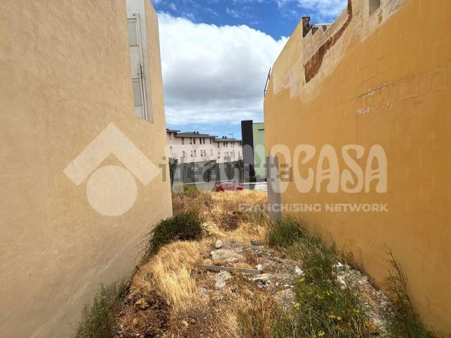 Terreno en venta en Santa Cruz De Tenerife, Canarias