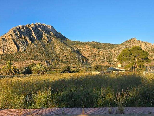 Terreno en venta en la Marina Alta, Valencia