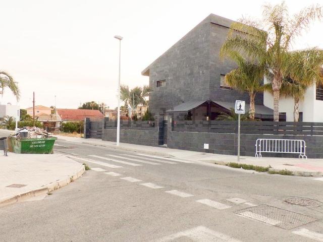 Terreno en venta en la Foia, el Baix Vinalopó