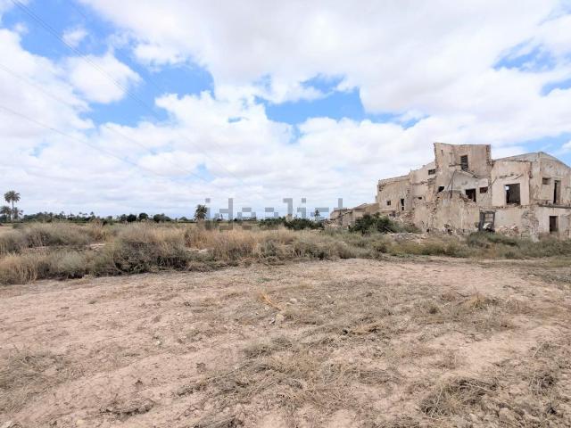 Terreno en venta en les Baies / Las Bayas, el Baix Vinalopó