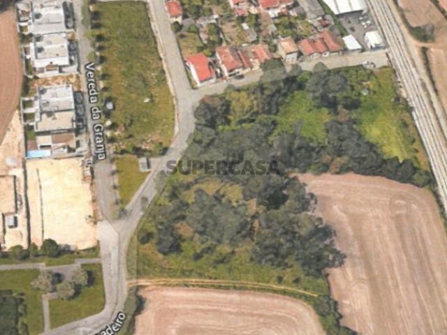 Terreno venda em Maia, Porto