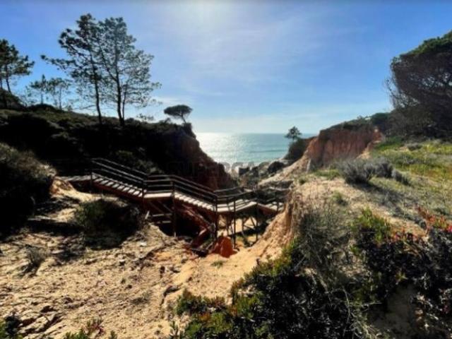 Terreno venda em Albufeira e Olhos de Água, Albufeira