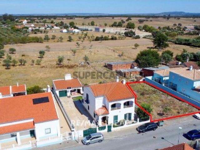 Terreno venda em Viana Do Alentejo, Évora