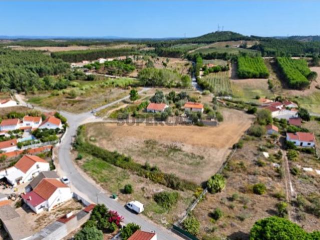 Terreno venda em Alcoentre, Azambuja