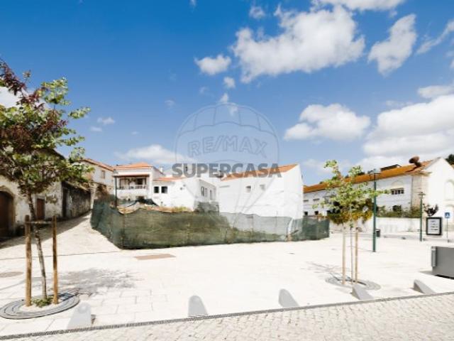 Terreno venda em Alenquer (Santo Estêvão e Triana), Alenquer