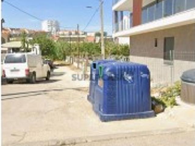 Terreno venda em Cruz de Pau, Seixal