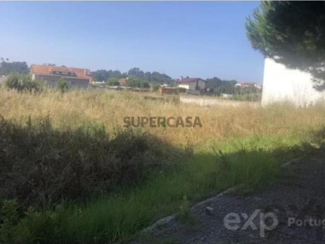 Terreno venda em Anta, Aveiro